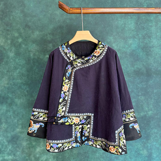 B250641上衣 商品图3