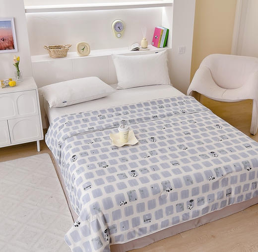 【买一送一】拍2床自动改价！出口单凉感冰淇淋夏被空调被 朴素简约卡通 可水洗机洗 商品图8