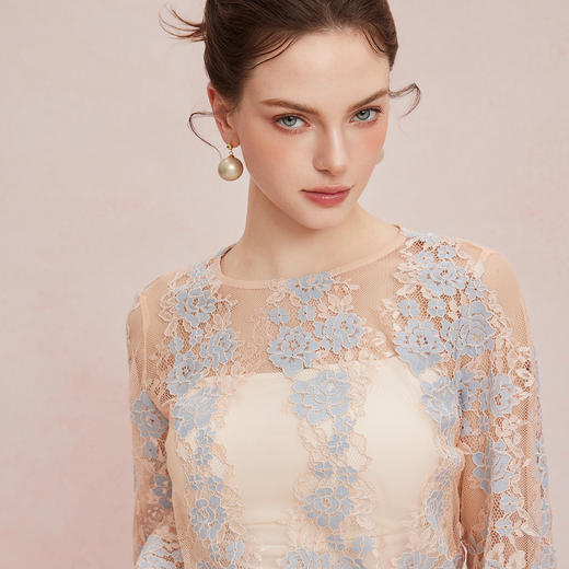 QF256斯尔丽2025夏季新款法式浪漫水溶绳股立体蕾丝高级感气质高雅上衣 商品图9