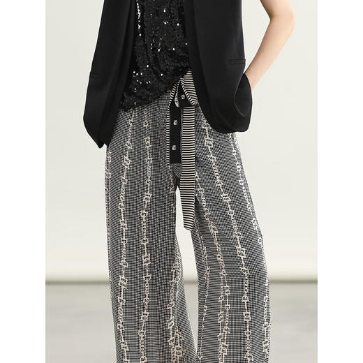 COCOBELLA定位印花轻薄休闲裤女夏趣味通勤宽松九分裤PA0036 商品图3