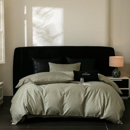 悠梦嘉居60支贡缎提花四件套YJ1568 60支新疆长绒棉全棉面料贡缎提花工艺，高端纯色适合1.5/1.8床使用 商品图2