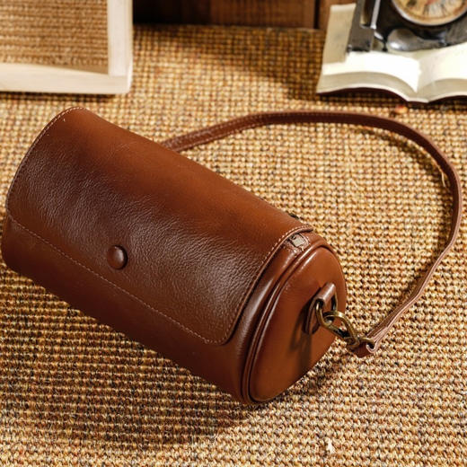 【预售3天】2025新款百搭休闲圆筒包斜挎包高级感单肩女包9240-D 商品图6