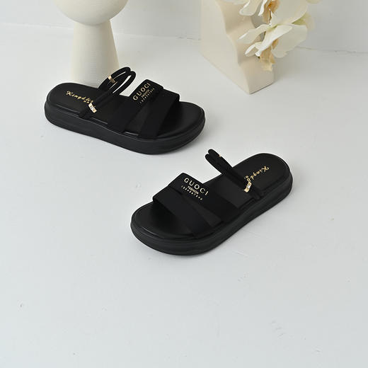 经典鲨2025夏季新品舒适平底实用两穿室内外露趾凉鞋拖鞋女KW163-529071 商品图2