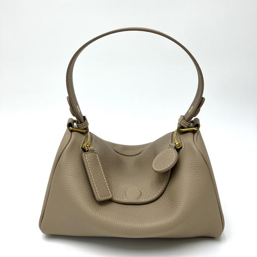 【预售3天】2025新款通勤百搭斜挎包高级感单肩枕头包DA7411 商品图5