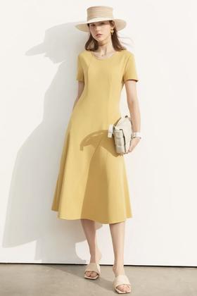 AMII/艾米 极简复古修身连衣裙 18416