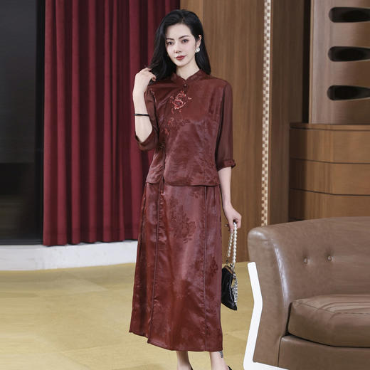 KQ-221901+221907夏季套装2025新桑蚕丝暗花刺绣香云纱上衣真丝品牌两件套 商品图0