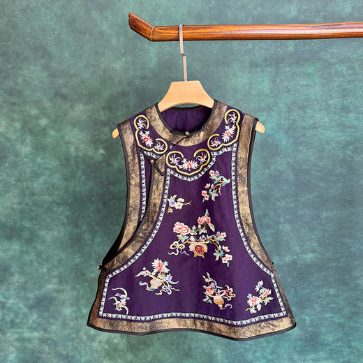 V251272-T马甲 商品图0