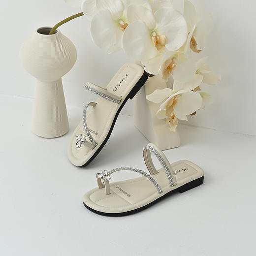 经典鲨2025年夏季新款简约气质平底舒适两穿水钻凉鞋拖鞋女KW65-529101 商品图2