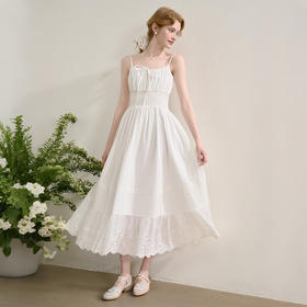 【初恋白月】花边裙摆吊带裙女夏季弹力收腰度假风连衣裙V0850334