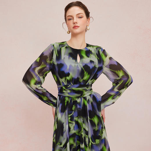 QF896斯尔丽25夏季新款法式优雅浪漫显瘦显高印花雪纺设计感放摆连衣裙 商品图2