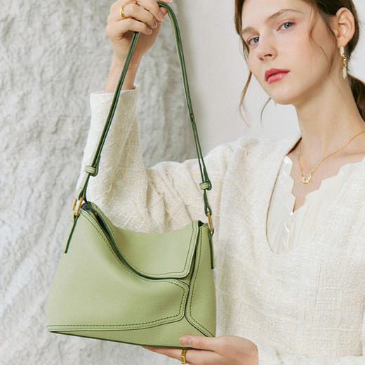 【预售3天】2025新款单肩斜挎女包几何托特包7113-D 商品图2