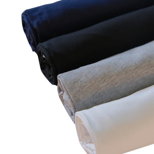 IGUANA 全棉质感 40S新疆精梳棉 纯色 多色可选 情侣款 男女同款　夏季宽松正肩版型 亲肤透气百搭短袖T恤IGJT2200 商品图7