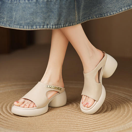 【预售5天】超美自留！超软舒适真皮厚底包头半拖鞋女新款夏镂空凉鞋粗跟高跟凉拖LD&7379 商品图3