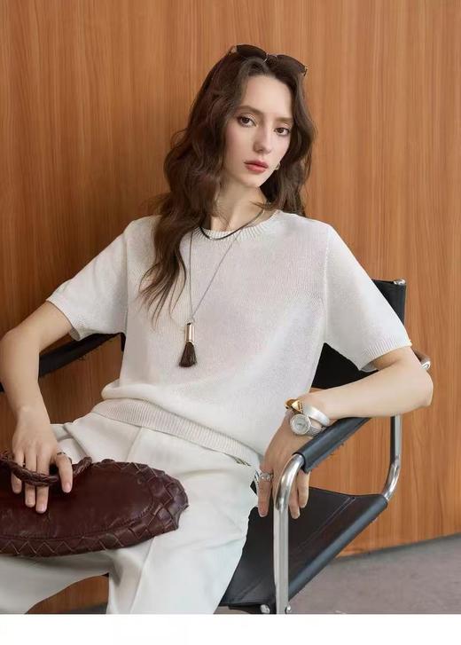 【无缝一体和纸纱圆领T恤】甄选和纸混纺纱线，质地轻盈，透气清爽JZ2531-CC 商品图2