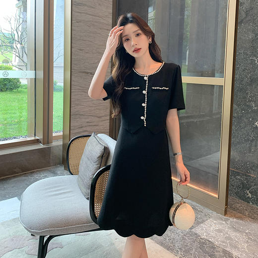 【清仓超15天不保价】奢姿大码女装2025夏季新款时尚优雅短袖连衣裙胖妹妹通勤简约裙子9952890414【1】 商品图1