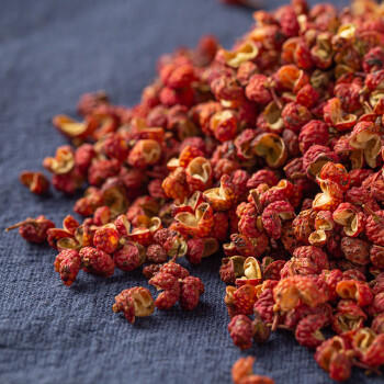 诗腾红花椒100g  四川大红袍麻椒 香辛料 干花椒粒卤料调料火锅调味料 /粮油调味 /调味品 /基础香辛料 商品图1