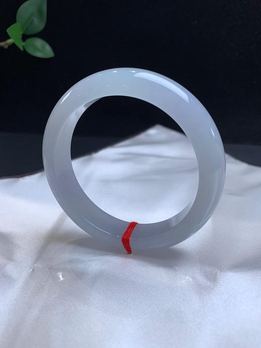 612866，54.6糯冰淡紫底手镯，满圈底妆均匀细腻，润润的 商品图1