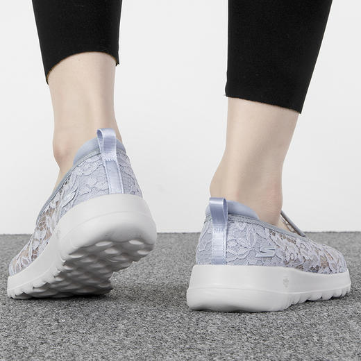 斯凯奇GO WALK JOY女士轻质一脚蹬健步鞋 蕾丝网布 透气很轻盈 商品图3