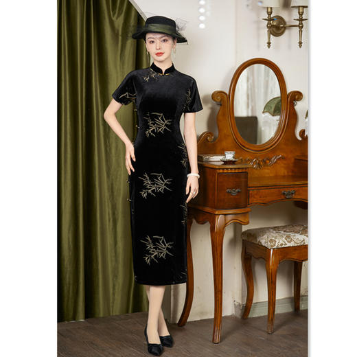 GX老上海复古国风长款旗袍2025春夏新款黑色丝绒绣花旗袍 商品图0