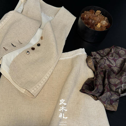【部分现货】良木礼马甲套装（Y0082） 商品图3