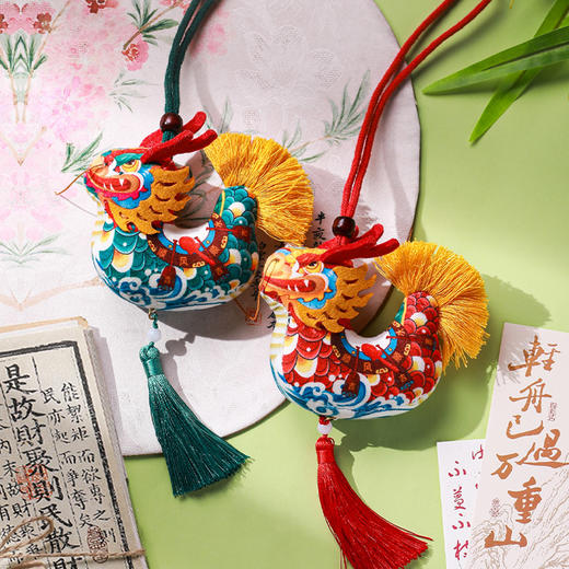 心选丨【礼盒装】9.9起包邮端午节装饰精品香囊挂件成品驱蚊龙舟香包汽车随身挂饰活动礼品礼盒 商品图3