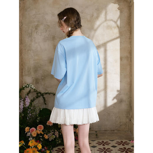 两三事 叠影画境 2025夏季新款小清新蕾丝拼接印花短袖t恤女宽松 商品图4