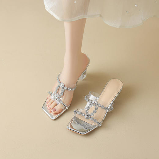 【预售5天】水晶粗跟高跟凉拖鞋女新款夏季外穿透明水钻高跟凉鞋WXJFG&W823 商品图4