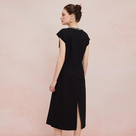 QF897斯尔丽2025新款圆领弹力足悬垂好宴会0L白领约会必穿高级感连衣裙 商品图6