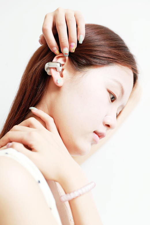 这个电子配饰，我给满分！！开放式挂耳蓝牙运动音乐耳机C050788 商品图8