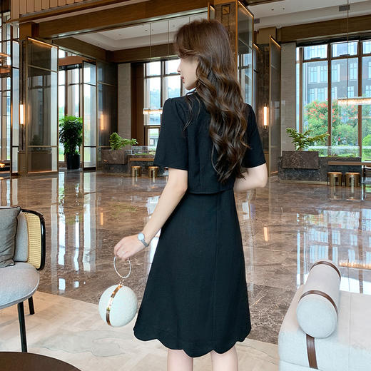 【清仓超15天不保价】奢姿大码女装2025夏季新款时尚优雅短袖连衣裙胖妹妹通勤简约裙子9952890414【1】 商品图3