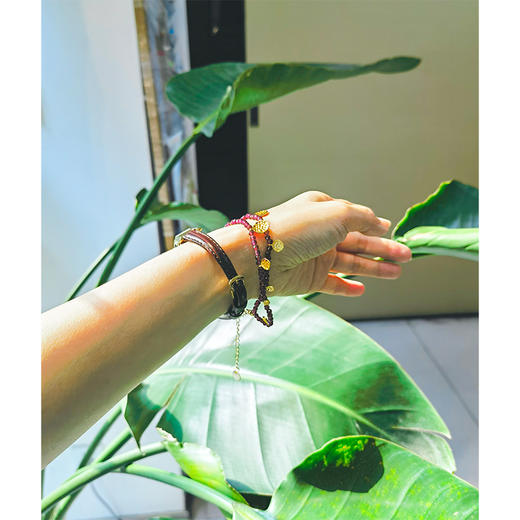 【非质量问题不退，谢谢理解】星璨双辉手链 石榴石红|色泽浓郁 青金石绿|深邃沉稳 点亮手腕的璀璨星光 商品图3