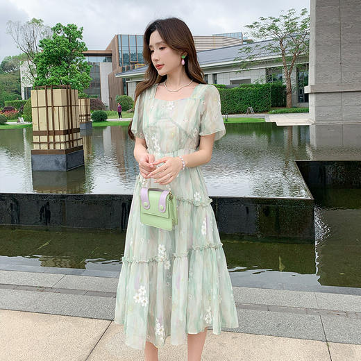 奢姿大码女装2025夏季减龄小花木耳边连衣裙胖妹妹方领时尚裙子9952869339【1】 商品图1