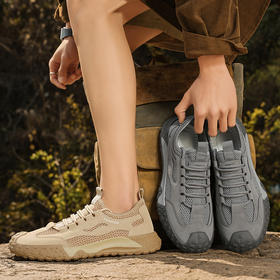 啄木鸟劳保鞋夏季透气网面镂空，运动防滑耐磨，休闲户外