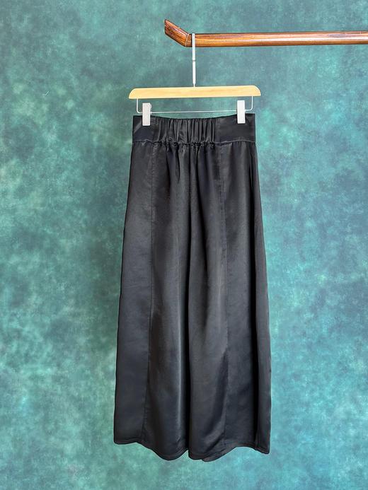 B251259裤子 商品图1