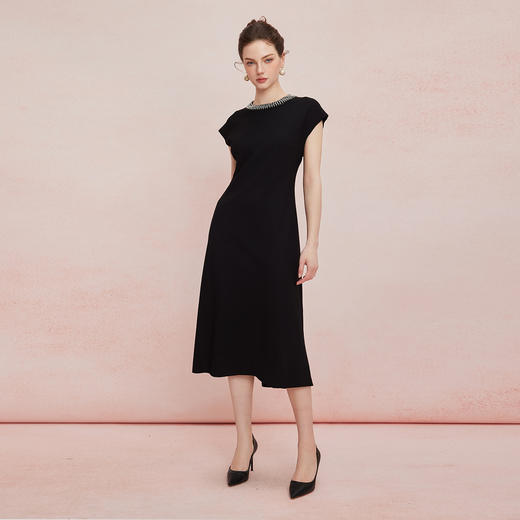 QF897斯尔丽2025新款圆领弹力足悬垂好宴会0L白领约会必穿高级感连衣裙 商品图8