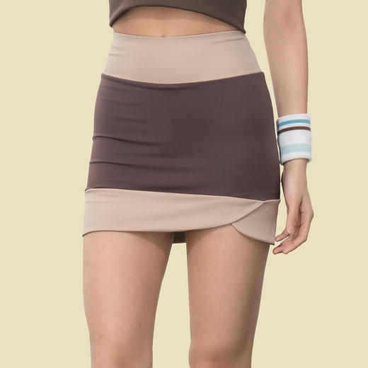 Gymicon能量符号 新款撞色瑜伽网球裤裙透气女高腰显瘦运动训练短裙YABQ2508 商品图3