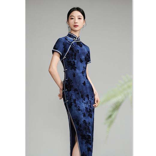 GX老上海复古中国风长款植绒大码旗袍2025春新款修身旗袍 商品图0