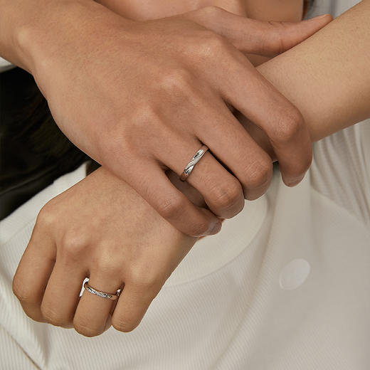KADER卡蒂罗 熠熠浪漫情侣对戒 s925银 一对情侣款小众设计对戒高级感开口刻字 商品图2