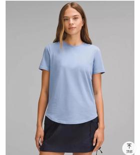 露露2025春 Love 女士圆领T恤