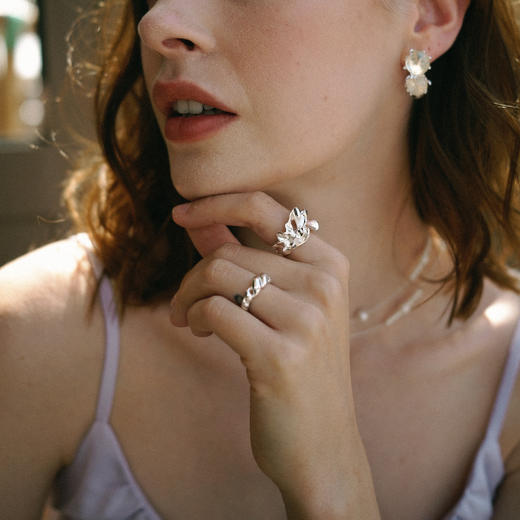 【E24012-g】alodia.co 王子璇同款缠绕耳钉戒指 925银针日常通勤百搭镂空柔美线条RJ136 商品图10