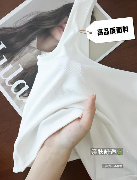 【真的巨巨显瘦好穿！💯推荐！！】RUIDUO交叉美背背心  法式方领vs性感美背 自带胸垫 高级纯欲 谁穿谁好看！！ “最”（48小时内发货） 商品图5