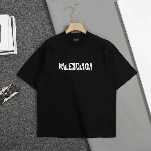 巴黎家黑白撞色字母田岛绣花短袖T恤 商品图1