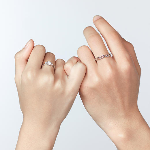 KADER卡蒂罗 闪钻心动光芒情侣对戒（同心结情侣对戒） S925/足银999情侣戒指一对 男女同款情侣款 开口可调节送女朋友礼物 七夕情人节礼物 商品图5