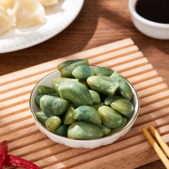 六必居腊八蒜 290g 北京翡翠醋泡蒜瓣腊八蒜 中华老字号 /粮油调味 /调味品 /榨菜/酱腌菜 商品图1