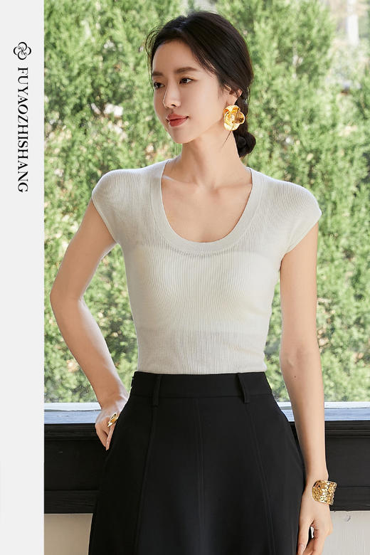 FUYAO扶摇 2025夏季新款针织T恤女短袖纯欲风甜辣妹短款修身上衣 商品图5