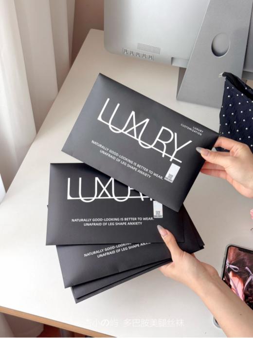 🎁【杏小の屿 多巴胺美腿丝wa】 ✅普通丝袜脱丝🎯会让你尴尬到想钻地缝 💕这条破洞后不脱散不勾丝还能继续穿✔ 上身像给皮肤抹了BB霜一样❗❗❗ 商品图5