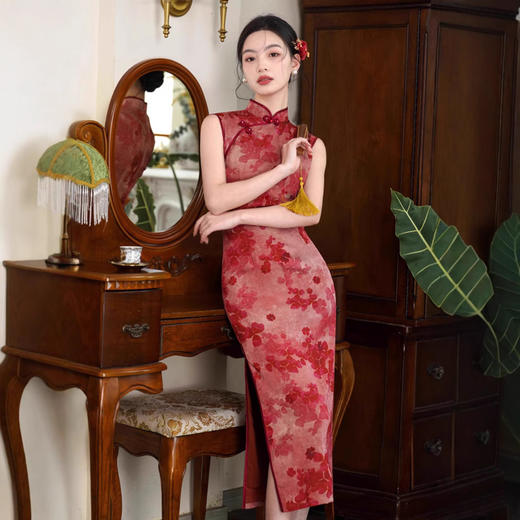 无袖仿醋酸提花长款红色复古清冷感气质旗袍SJT6064 商品图3
