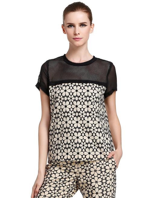 4894415335460 JOAN&DAVID 杏/黑色镂空拼接绣花短袖上衣 商品图0