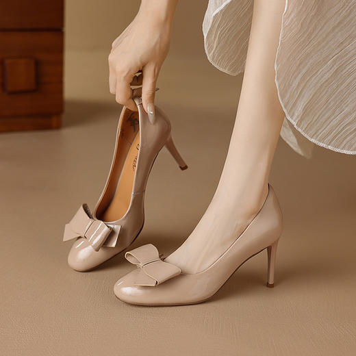 【预售5天】春夏季新款真皮女鞋气质蝴蝶结高跟鞋细跟尖头浅口职业单鞋FDJ&YC-528 商品图0