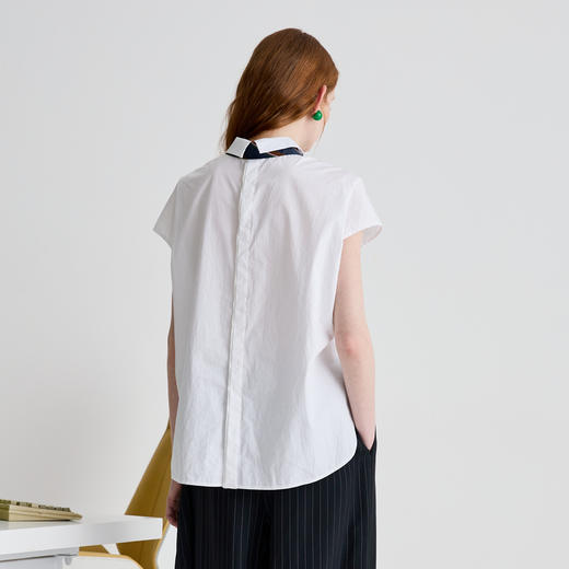 谜底衬衫女2025夏季新品通勤微落肩无袖前短后长白衬衣252MC0646 商品图2